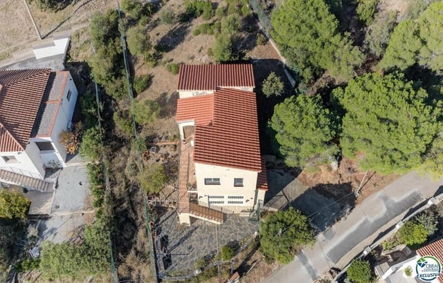 3 soverom Villa til salgs i El Mas Fumats, Roses med garasje - € 350 000 (Ref: 9879386)