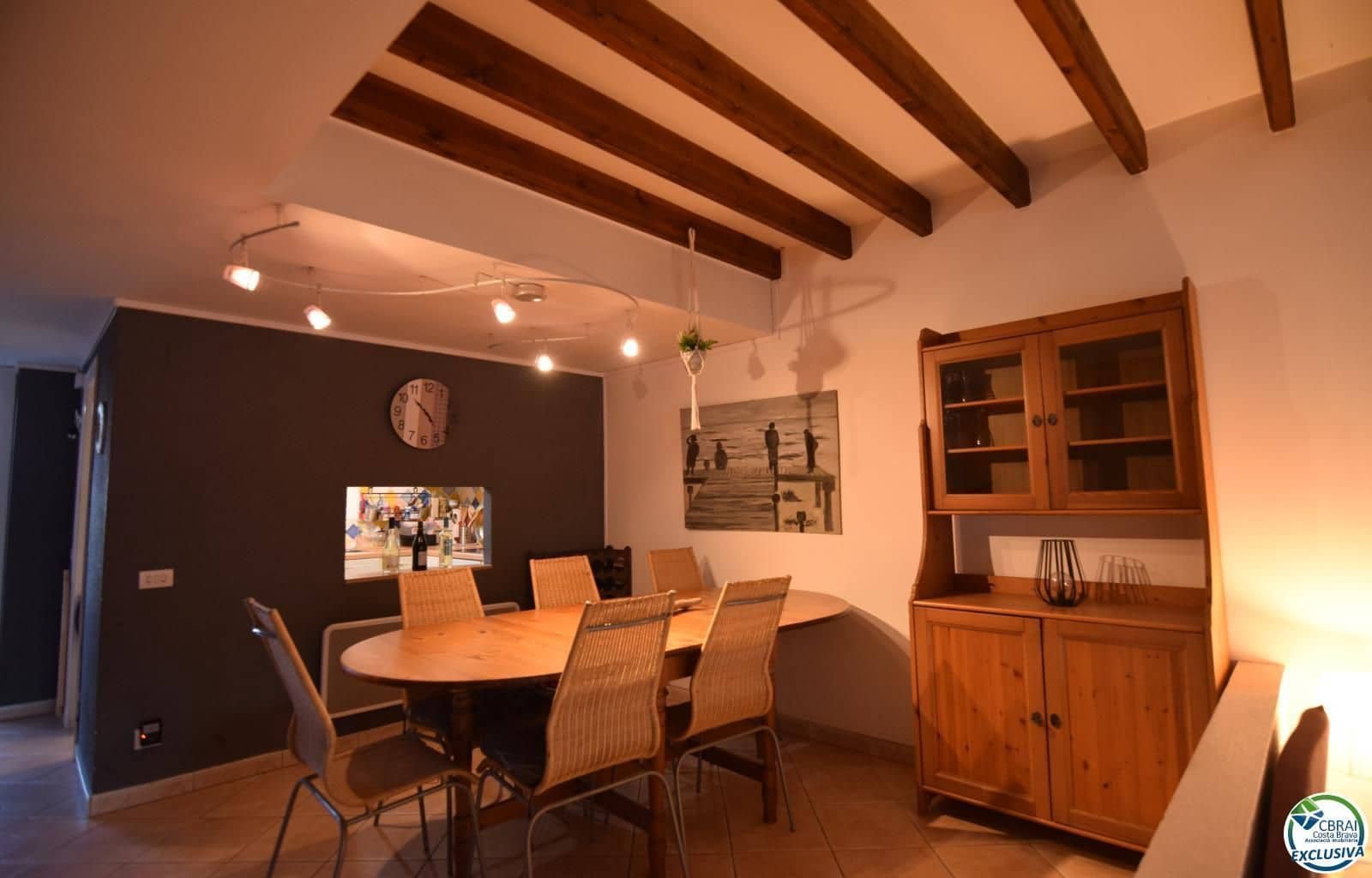 4 sypialnia Willa na sprzedaż w Empuriabrava z garażem - 455 000 € (Ref: 9879388)