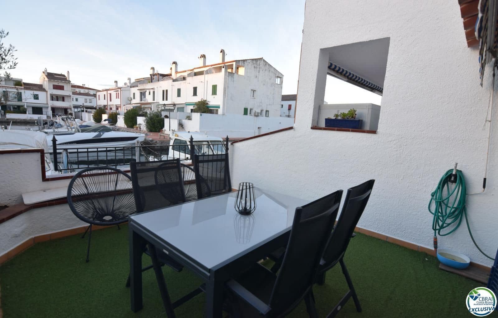 4 sypialnia Willa na sprzedaż w Empuriabrava z garażem - 455 000 € (Ref: 9879388)