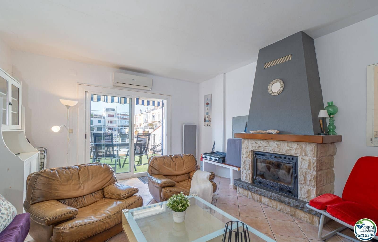 4 sypialnia Willa na sprzedaż w Empuriabrava z garażem - 455 000 € (Ref: 9879388)