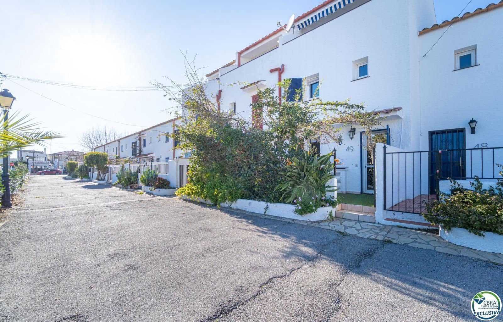 4 sypialnia Willa na sprzedaż w Empuriabrava z garażem - 455 000 € (Ref: 9879388)