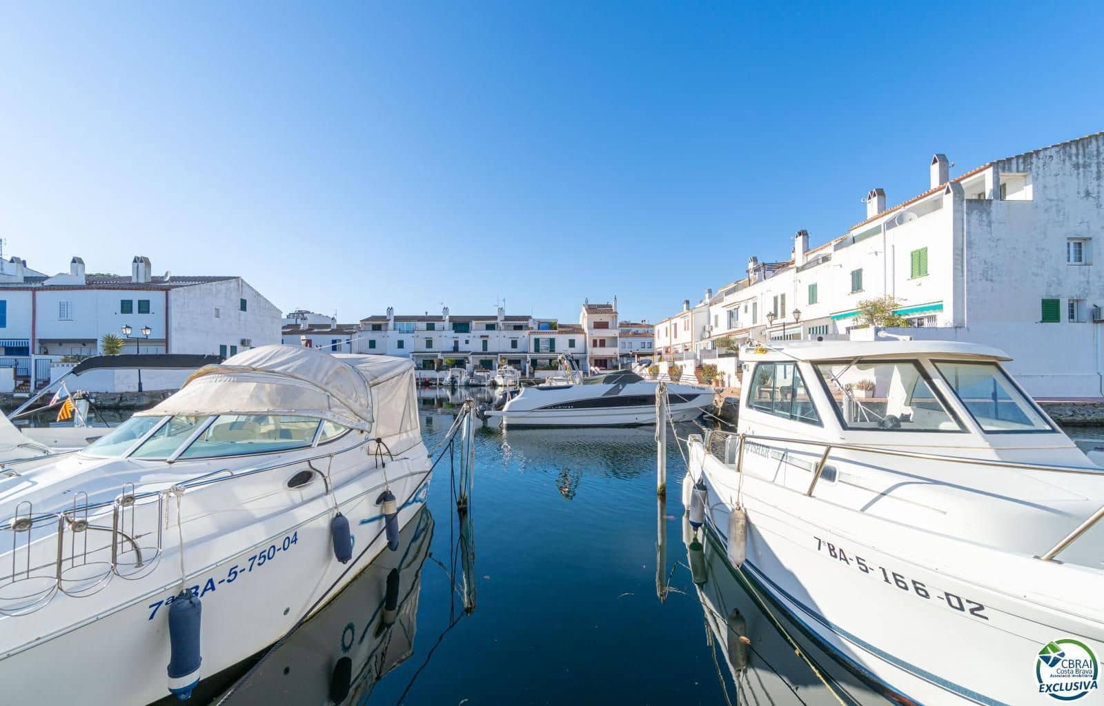 4 sypialnia Willa na sprzedaż w Empuriabrava z garażem - 455 000 € (Ref: 9879388)