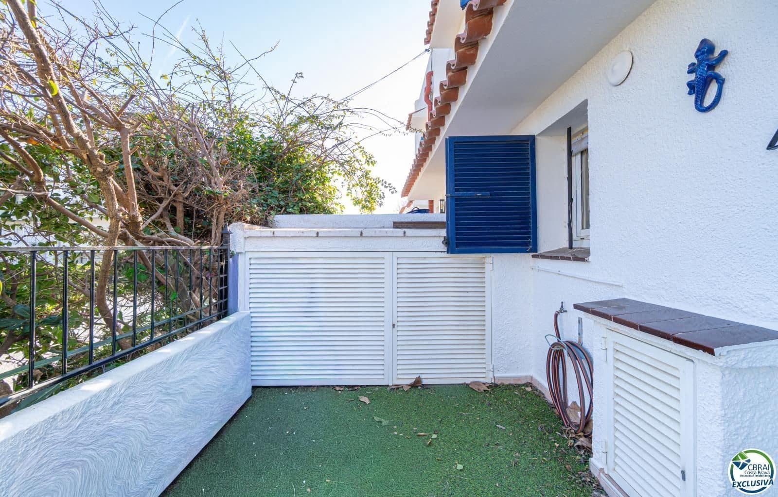 4 sypialnia Willa na sprzedaż w Empuriabrava z garażem - 455 000 € (Ref: 9879388)