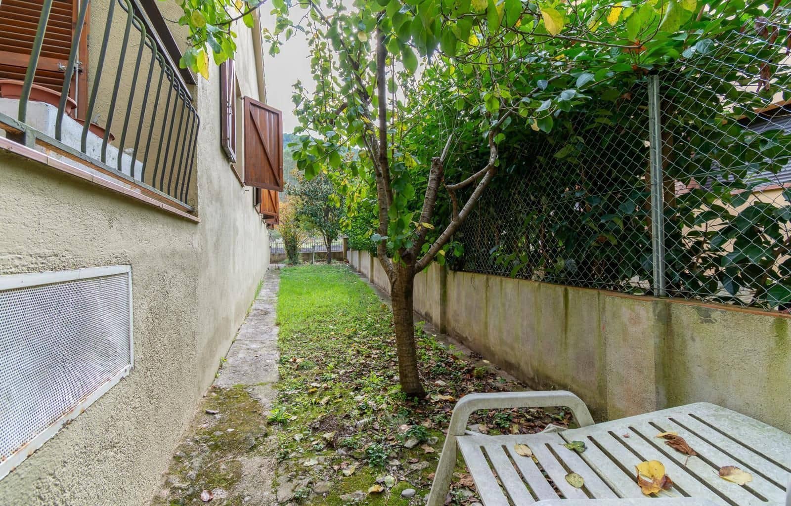 4 sypialnia Willa na sprzedaż w Sant Llorenc de la Muga z garażem - 370 000 € (Ref: 9879390)