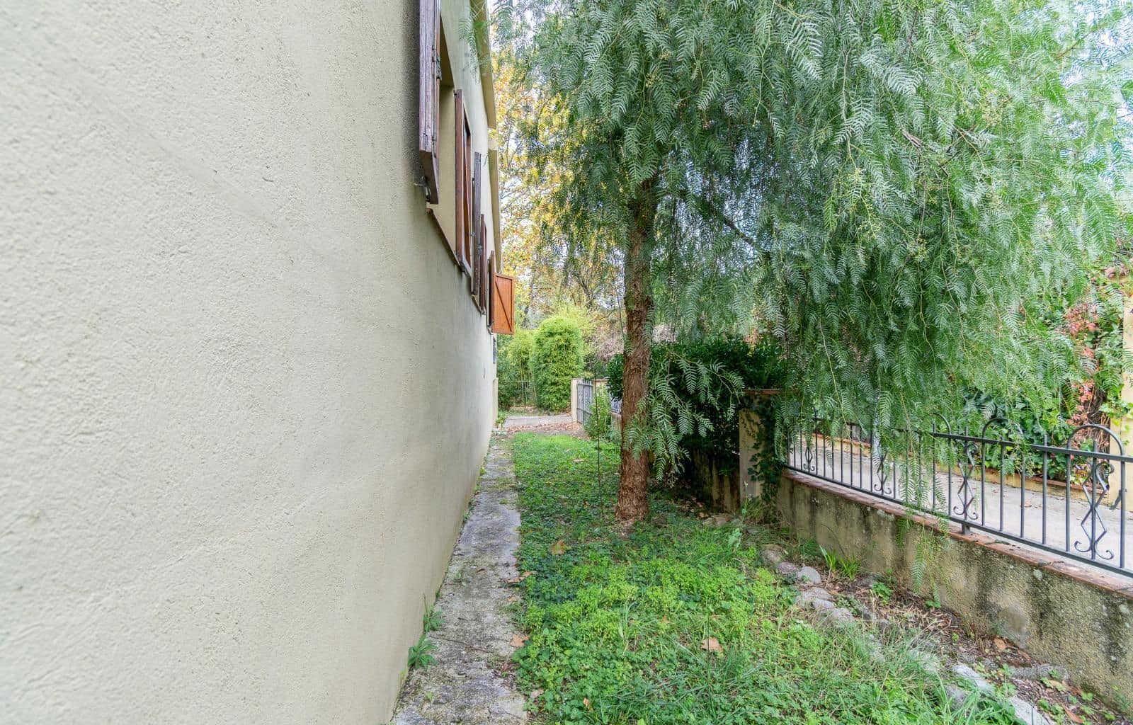 4 sypialnia Willa na sprzedaż w Sant Llorenc de la Muga z garażem - 370 000 € (Ref: 9879390)