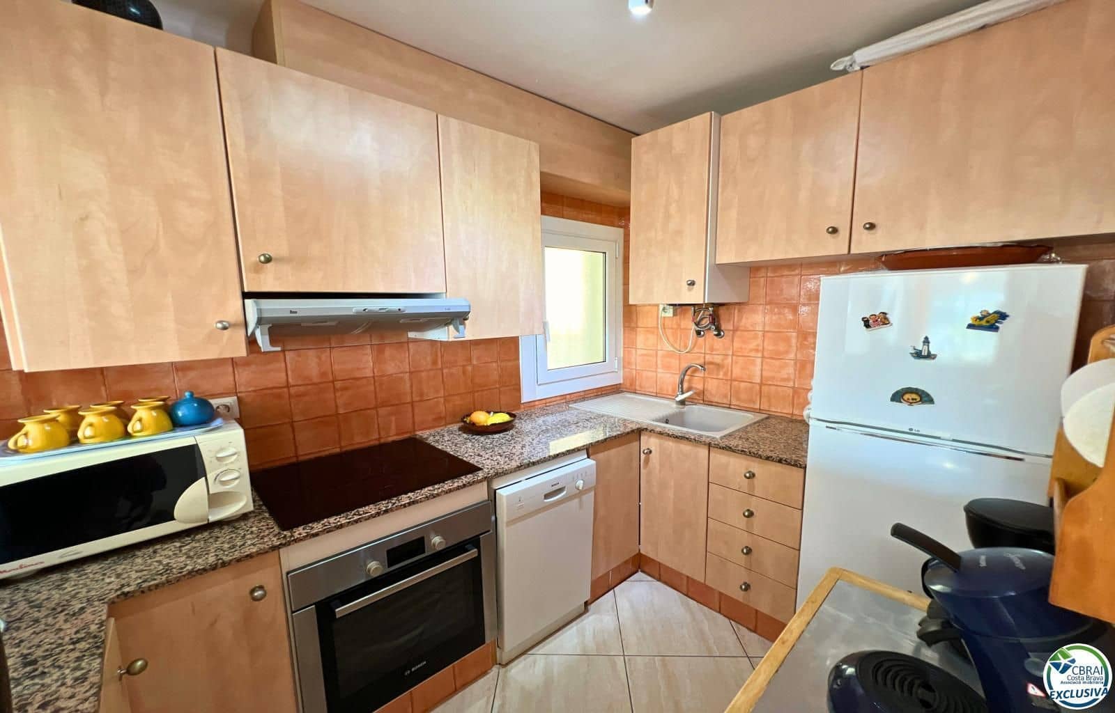 2 Zimmer Apartment zu verkaufen in Roses mit Garage - 270.000 € (Ref: 9879392)