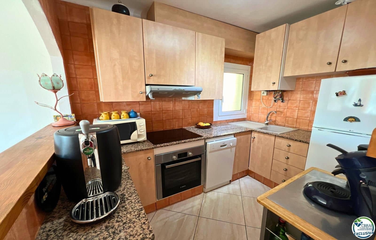 2 Zimmer Apartment zu verkaufen in Roses mit Garage - 270.000 € (Ref: 9879392)