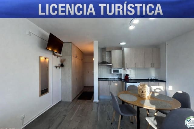 Studio till salu i Empuriabrava, Castelló d'Empúries - 134 000 € (Ref: 9879397)