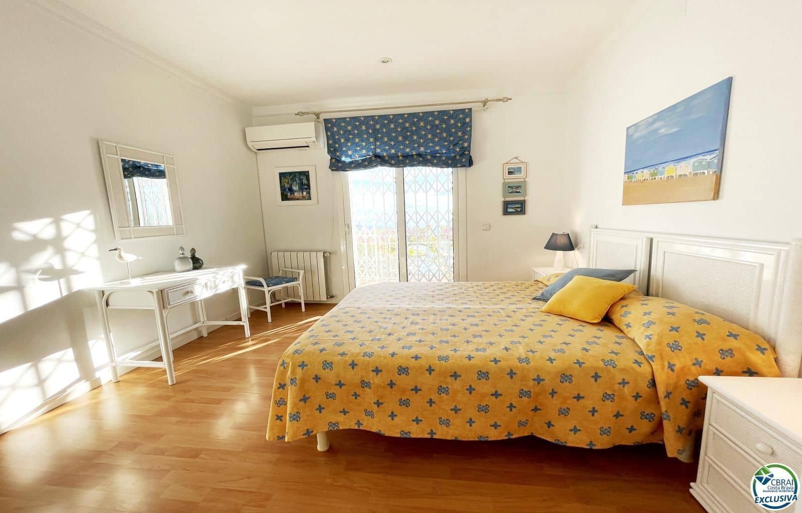 4 bedroom Villa for sale in El Mas Fumats with pool garage - € 765,000 (Ref: 9879401)