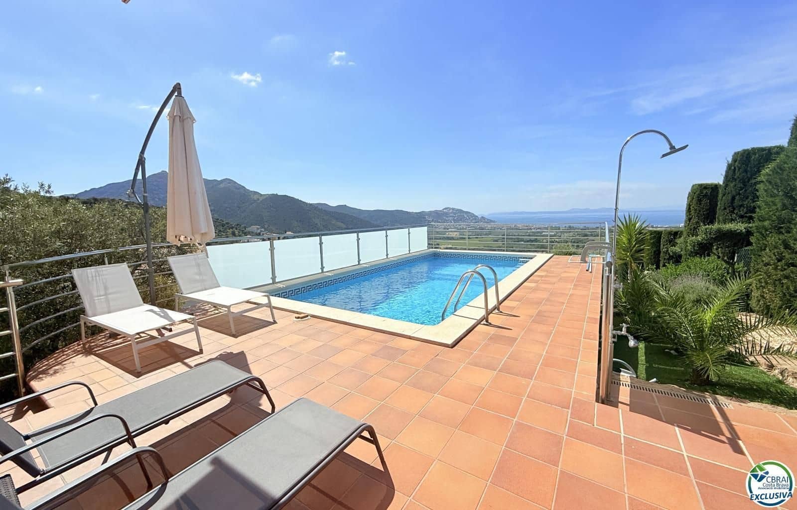 4 bedroom Villa for sale in El Mas Fumats with pool garage - € 765,000 (Ref: 9879401)