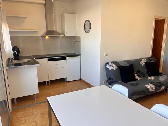 1 makuuhuone Huoneisto myytävänä paikassa Empuriabrava, Castelló d'Empúries mukana uima-altaan - 135 000 € (Ref: 9879404)