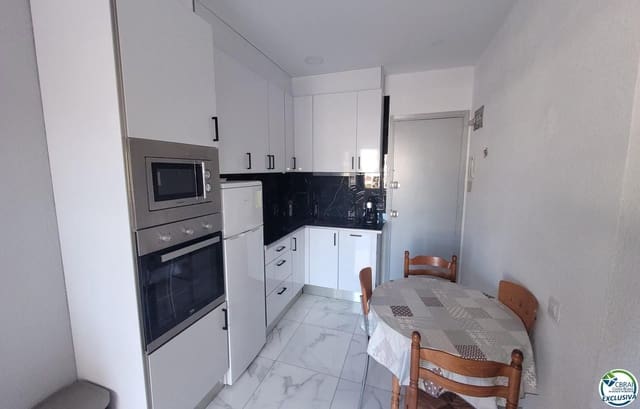 1 makuuhuone Huoneisto myytävänä paikassa Empuriabrava, Castelló d'Empúries - 135 000 € (Ref: 9879410)