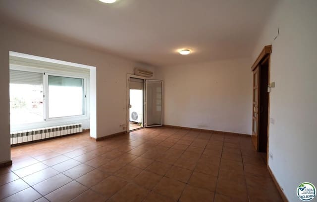 3 quarto Apartamento para venda em Roses - 229 000 € (Ref: 9879412)