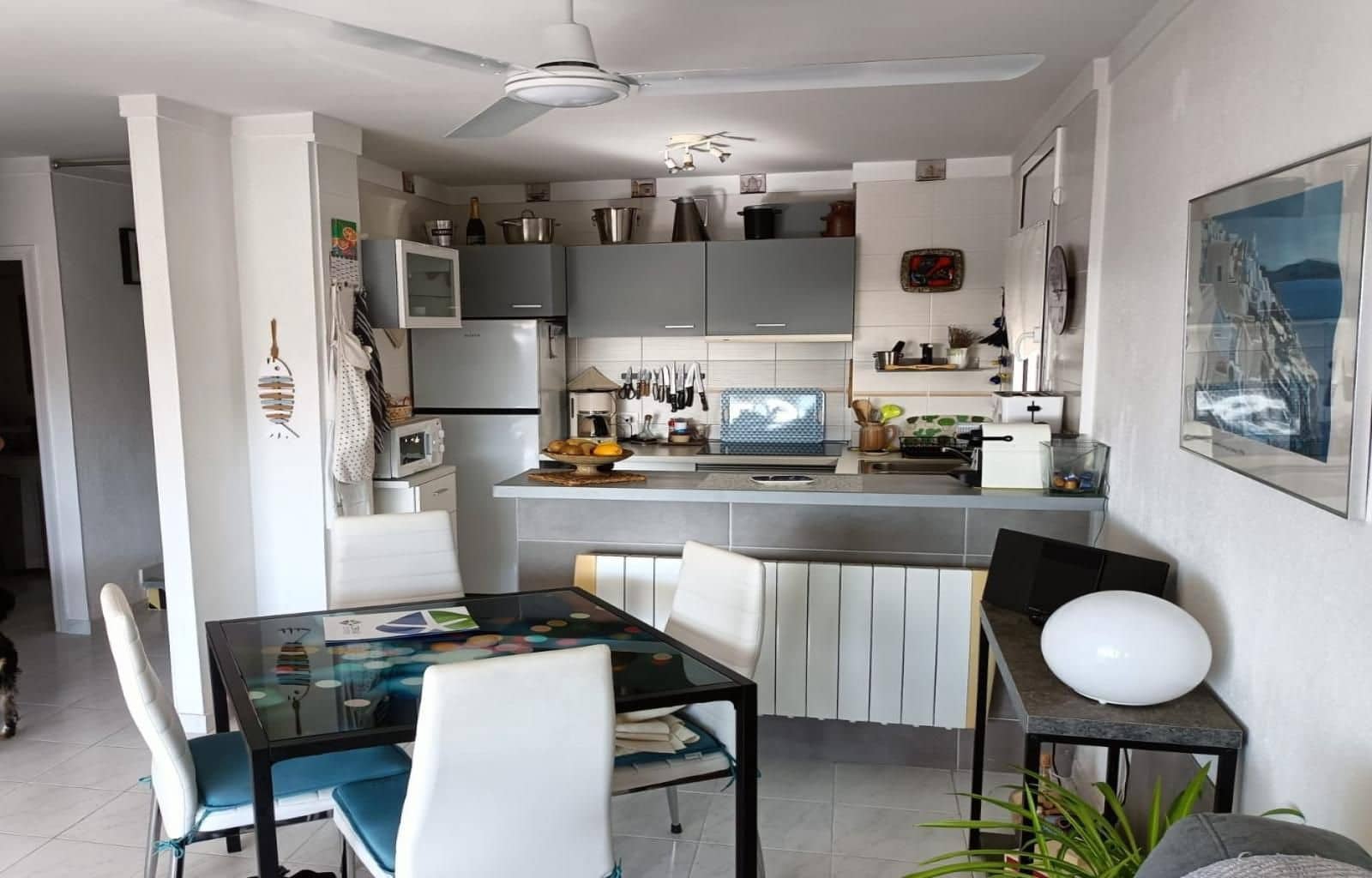 2 bedroom Apartment for sale in Roses with garage - € 295,000 (Ref: 9879415)