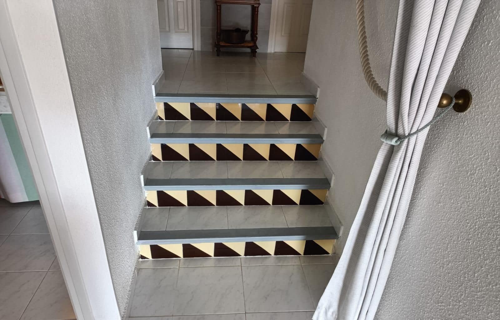 2 bedroom Apartment for sale in Roses with garage - € 295,000 (Ref: 9879415)