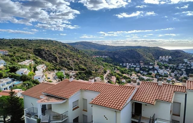 2 soverom Leilighet til salgs i Roses med garasje - € 295 000 (Ref: 9879415)