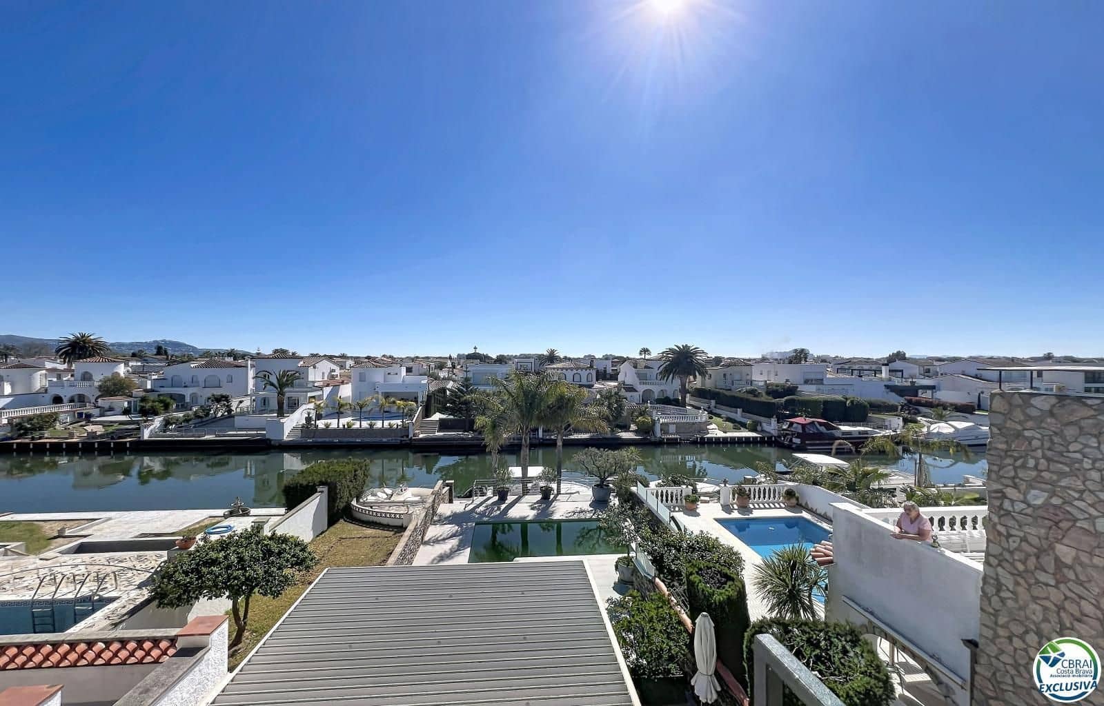3 soverom Villa til salgs i Empuriabrava med svømmebasseng garasje - € 930 000 (Ref: 9879416)