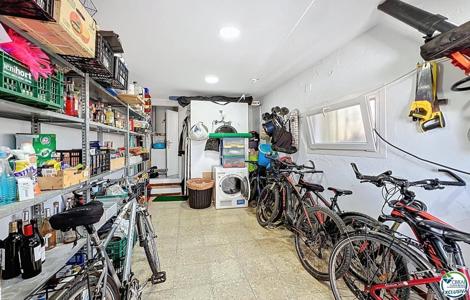 3 soverom Villa til salgs i Empuriabrava med svømmebasseng garasje - € 930 000 (Ref: 9879416)