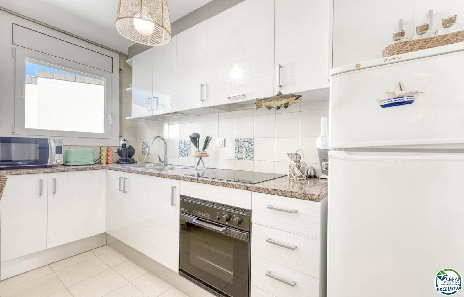2 makuuhuone Huoneisto myytävänä paikassa Roses - 235 000 € (Ref: 9879419)
