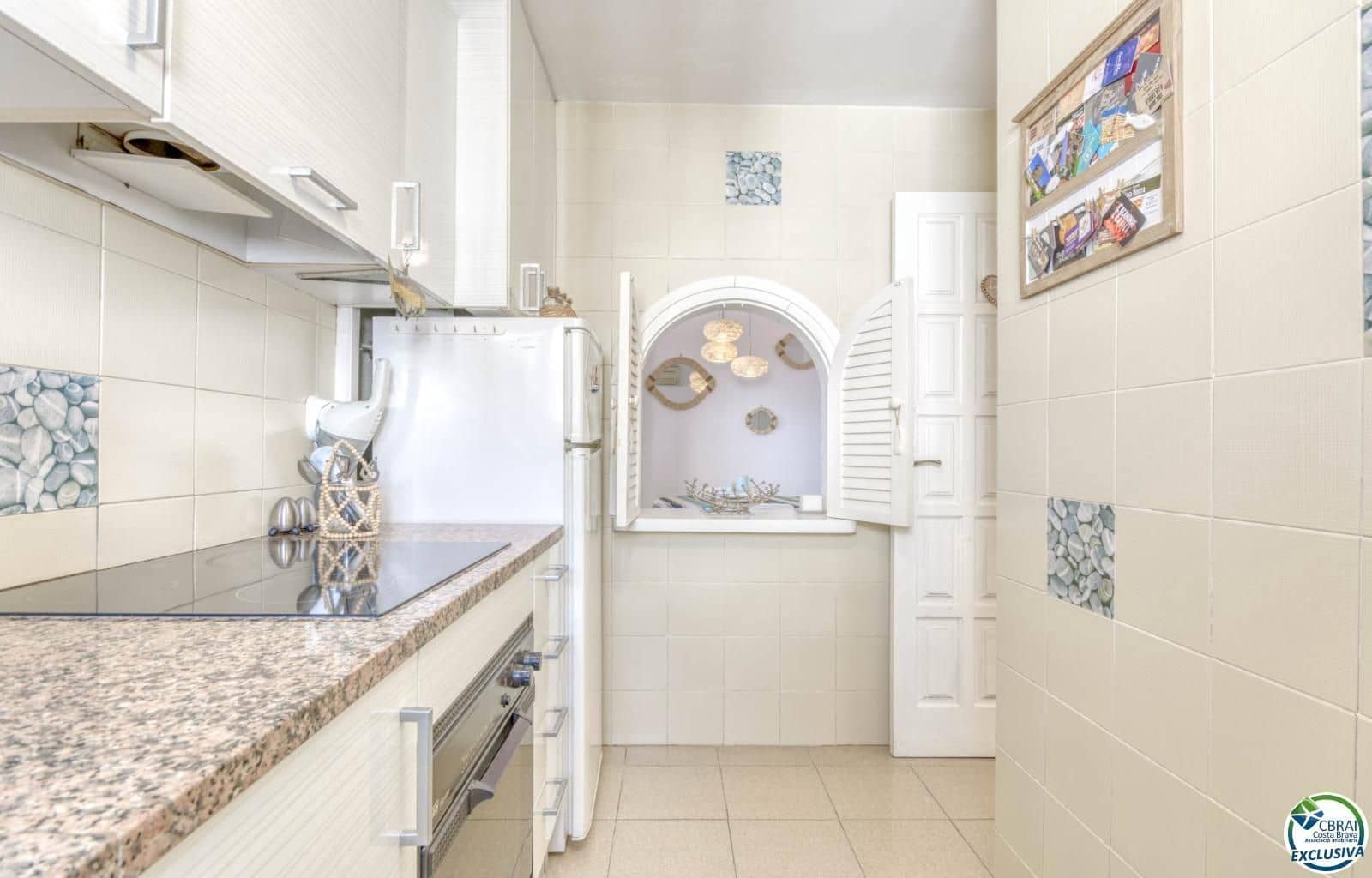 2 makuuhuone Huoneisto myytävänä paikassa Roses - 235 000 € (Ref: 9879419)