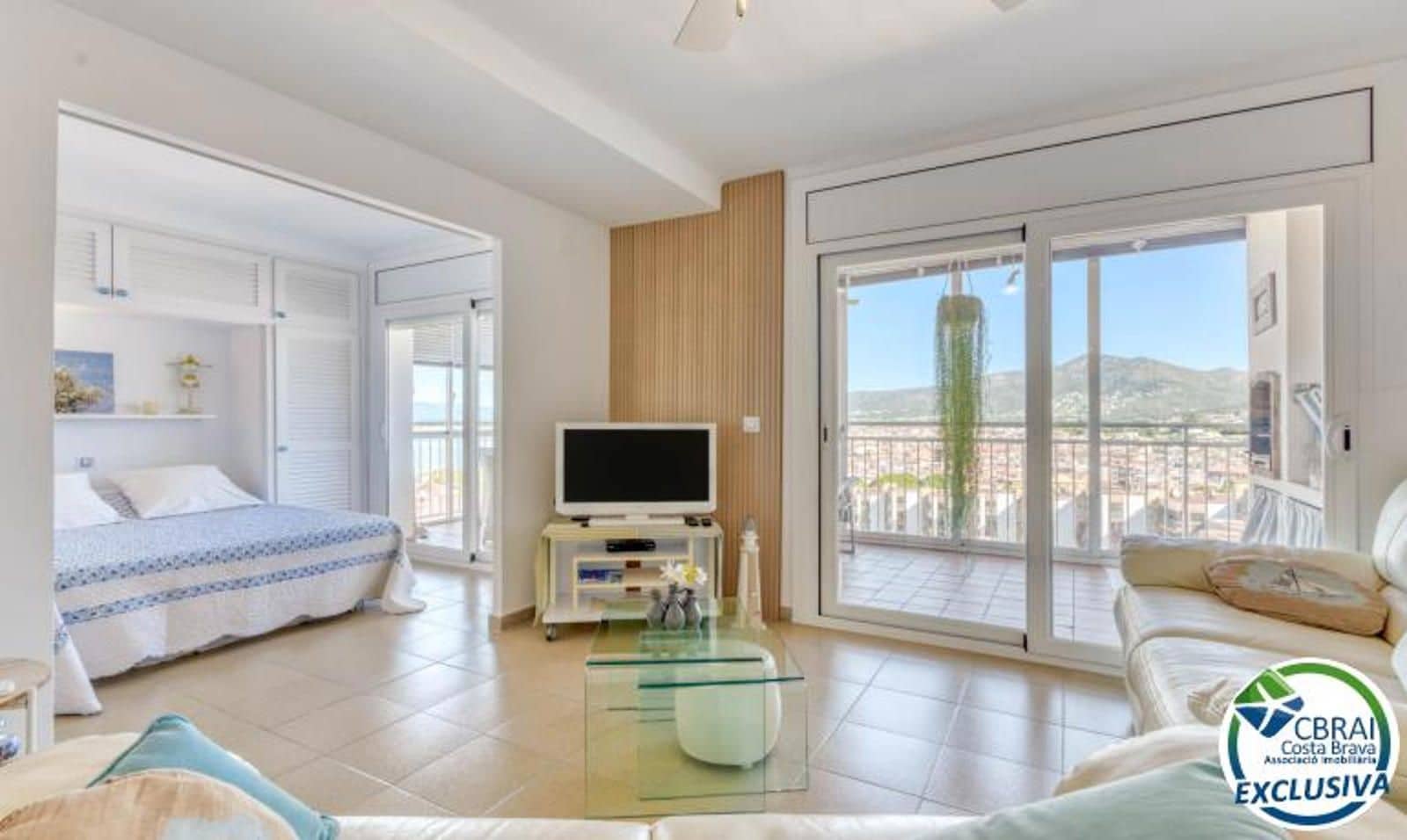 2 makuuhuone Huoneisto myytävänä paikassa Roses - 235 000 € (Ref: 9879419)