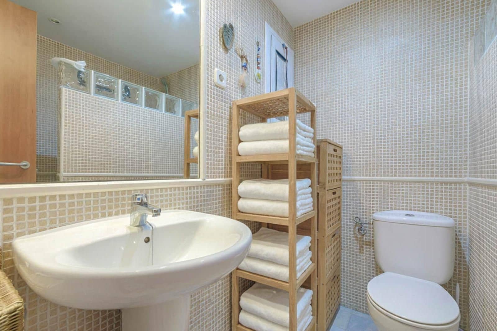 2 Zimmer Apartment zu verkaufen in Roses mit Pool - 266.000 € (Ref: 9879420)