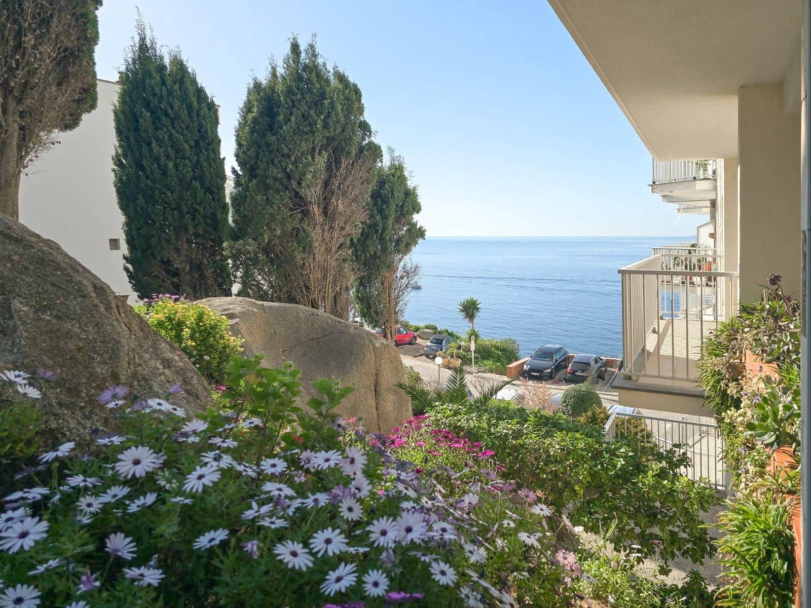 2 Zimmer Apartment zu verkaufen in Roses mit Pool - 266.000 € (Ref: 9879420)