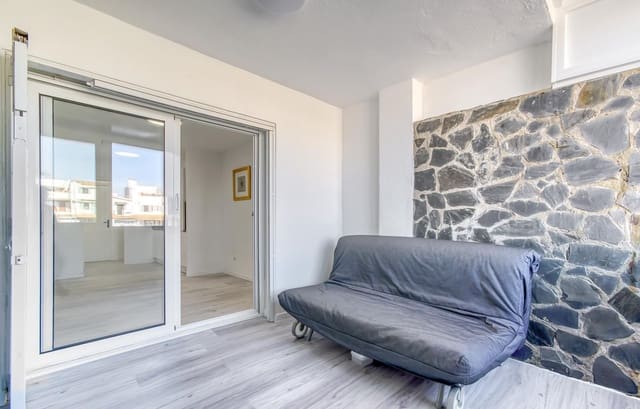Studio till salu i Empuriabrava, Castelló d'Empúries - 145 000 € (Ref: 9879427)
