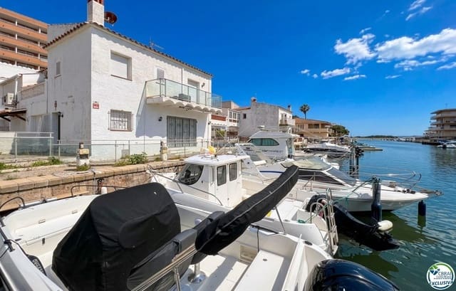 2 soveværelse Byhus til salg i Santa Margarida, Roses med garage - € 299.000 (Ref: 9879441)