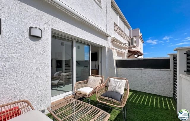 2 soveværelse Byhus til salg i Santa Margarida, Roses med garage - € 299.000 (Ref: 9879441)