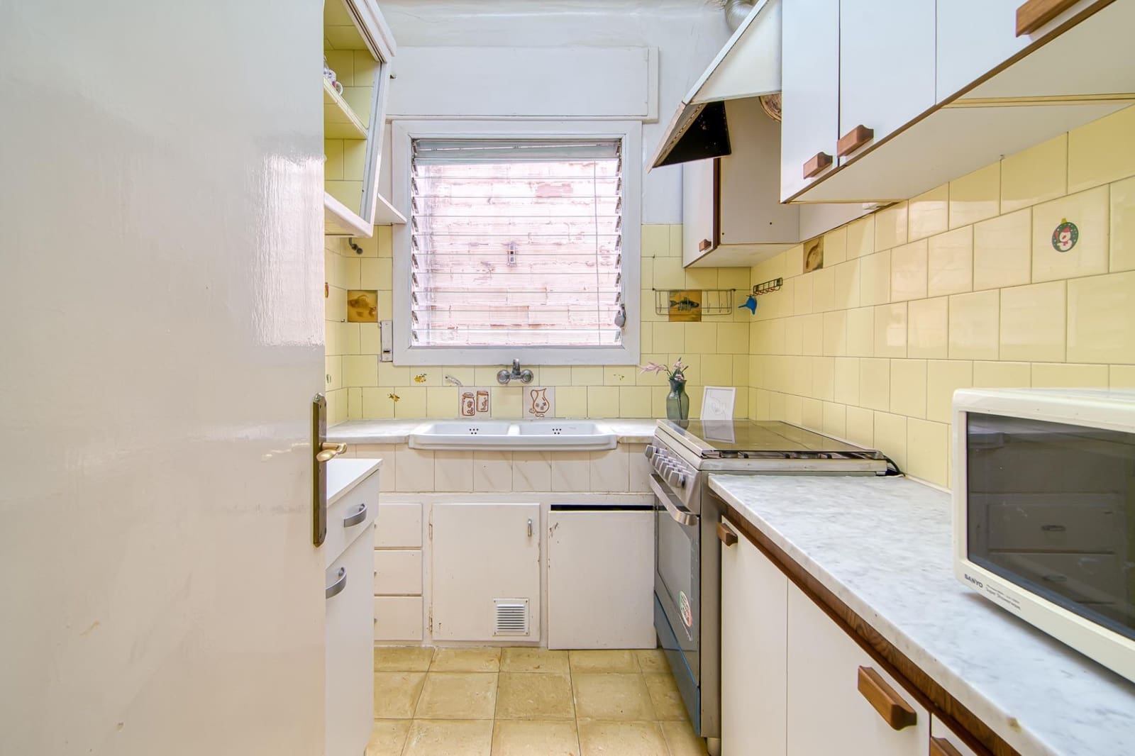 3 slaapkamer Flat te koop in Roses - € 240.000 (Ref: 9879446)