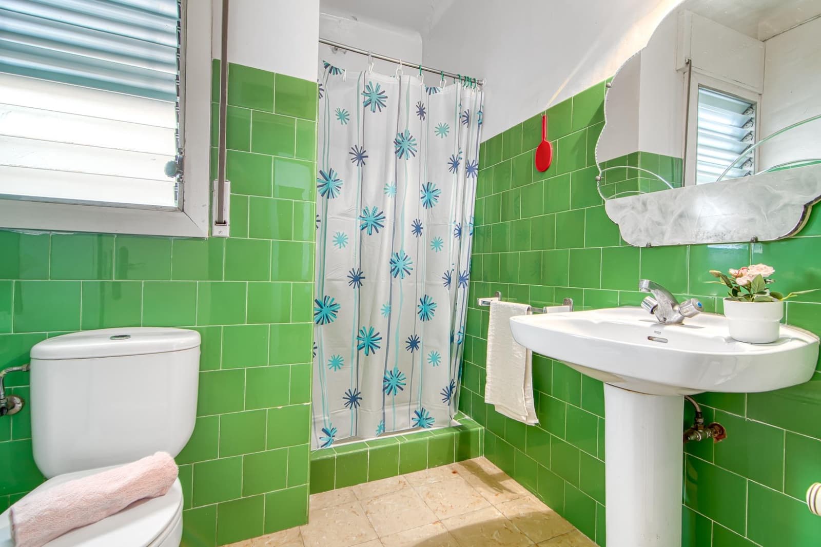 3 slaapkamer Flat te koop in Roses - € 240.000 (Ref: 9879446)