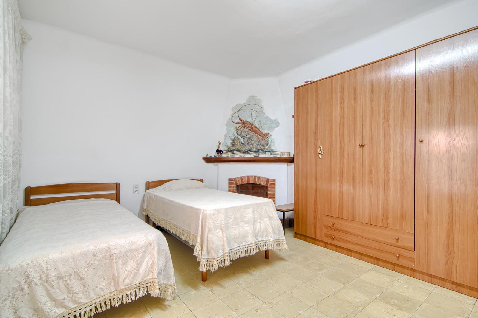 3 slaapkamer Flat te koop in Roses - € 240.000 (Ref: 9879446)