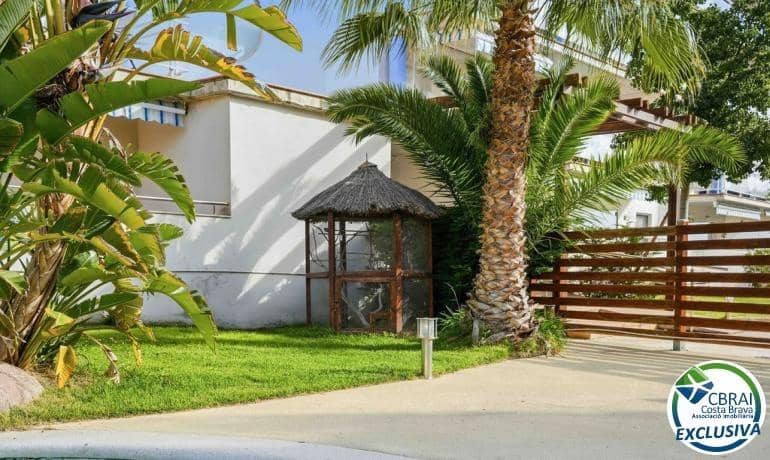 2 soveværelse Penthouse til salg i Santa Margarida med swimmingpool - € 235.000 (Ref: 9920574)