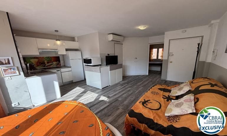 1 makuuhuone Huoneisto myytävänä paikassa Empuriabrava mukana uima-altaan - 159 000 € (Ref: 9938332)