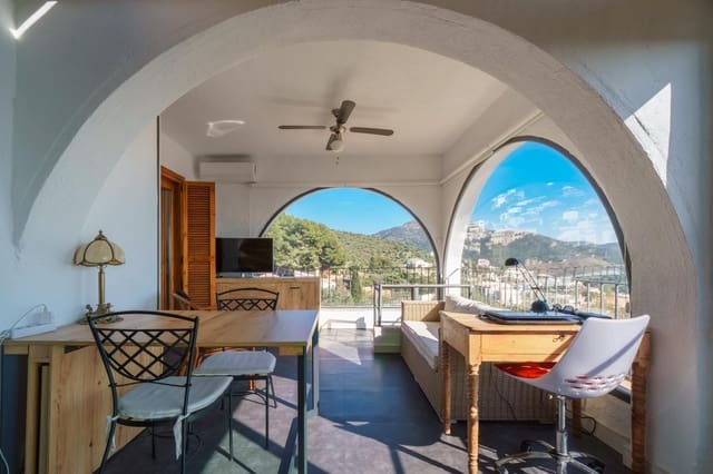1 chambre Finca/Maison de Campagne à vendre à Roses avec piscine - 650 000 € (Ref: 9942659)