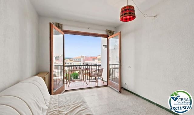 1 makuuhuone Huoneisto myytävänä paikassa Empuriabrava, Castelló d'Empúries - 110 000 € (Ref: 9942660)