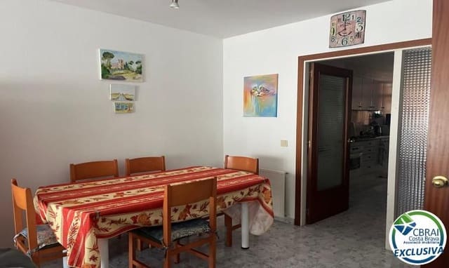 Apartamento de 3 habitaciones en Roses en venta - 265.000 € (Ref: 9948069)