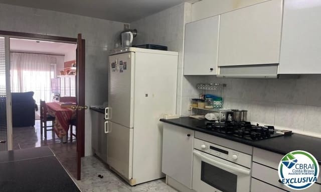 Apartamento de 3 habitaciones en Roses en venta - 265.000 € (Ref: 9948069)
