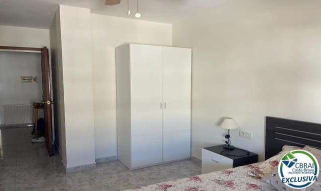 Apartamento de 3 habitaciones en Roses en venta - 265.000 € (Ref: 9948069)