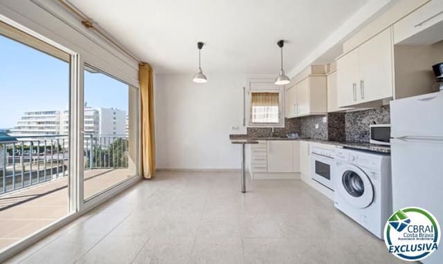 2 soveværelse Lejlighed til salg i Santa Margarida, Roses - € 215.000 (Ref: 9949937)