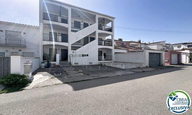 1 sypialnia Apartament na sprzedaż w Empuriabrava - 144 000 € (Ref: 9959930)