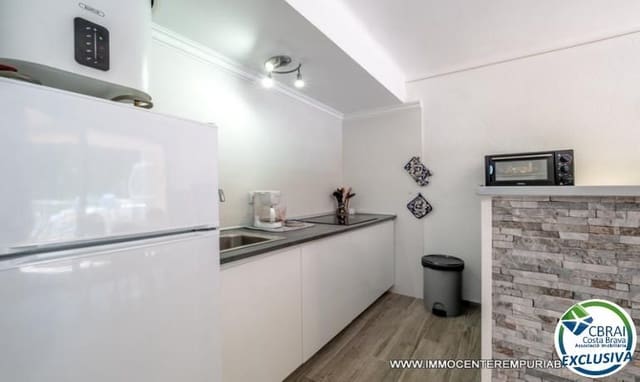 Studio til salgs i Empuriabrava, Castelló d'Empúries - € 105 000 (Ref: 9959931)