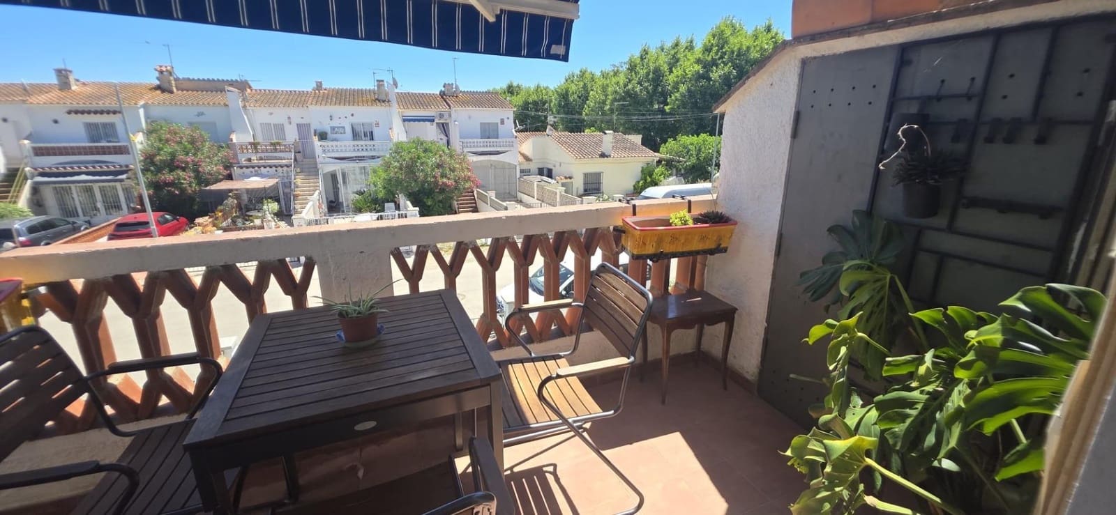 1 slaapkamer Appartement te koop in Empuriabrava met zwembad - € 140.000 (Ref: 9959933)