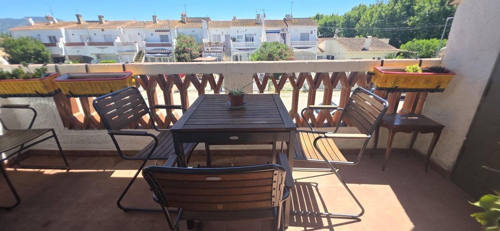 1 slaapkamer Appartement te koop in Empuriabrava met zwembad - € 140.000 (Ref: 9959933)