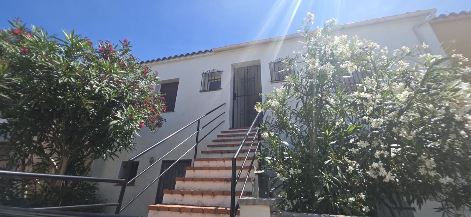 1 slaapkamer Appartement te koop in Empuriabrava met zwembad - € 140.000 (Ref: 9959933)
