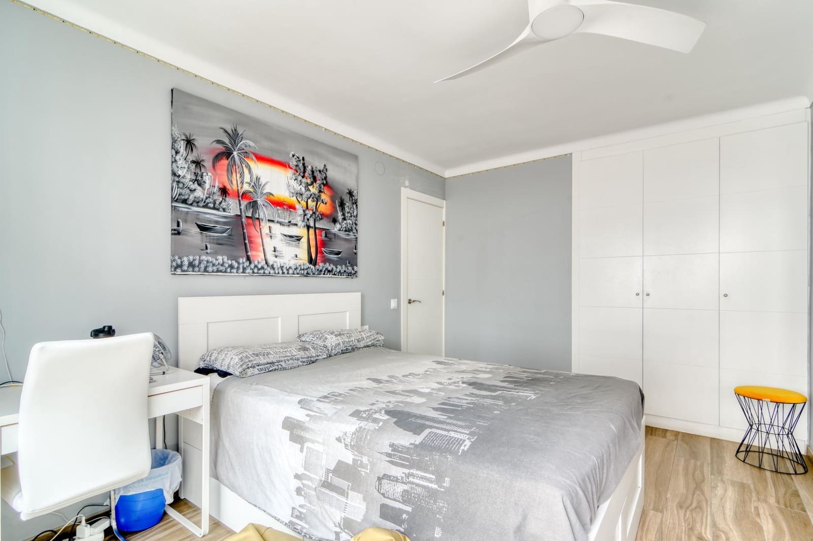3 makuuhuone Huvila myytävänä paikassa Roses mukana 
autotalli - 535 000 € (Ref: 9973450)