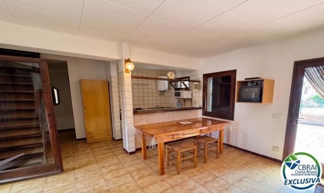 2 soverom Rekkehus til salgs i Roses - € 178 000 (Ref: 9975572)