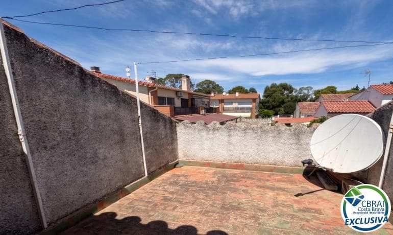 2 bedroom Terraced Villa for sale in Roses - € 178,000 (Ref: 9975572)