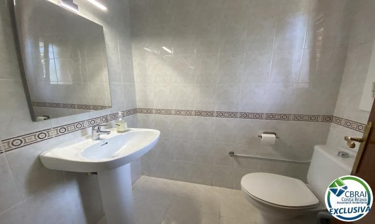 4 quarto Casa em Banda para venda em Roses - 390 000 € (Ref: 9986979)